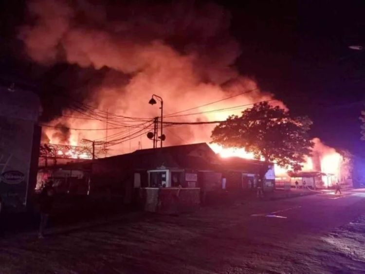 Hỏa hoạn nghiêm trọng tại Philippines khiến 15 người thiệt mạng